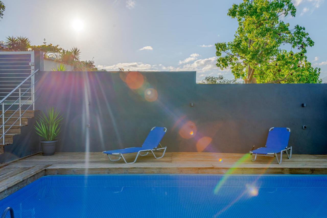 Private Pool Villa Ggki Skepasti ภายนอก รูปภาพ